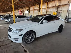 2015 MERCEDES-BENZ C-CLASS