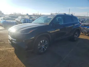 2021 TOYOTA HIGHLANDER