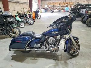 2014 HARLEY-DAVIDSON FL
