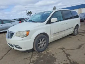 2012 CHRYSLER MINIVAN