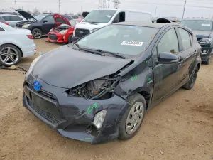 2016 TOYOTA PRIUS