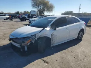 2022 TOYOTA COROLLA