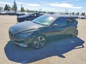 2022 HYUNDAI ELANTRA