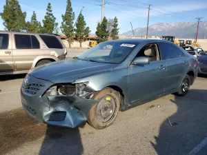 2011 TOYOTA CAMRY