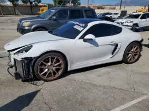 2014 PORSCHE CAYMAN