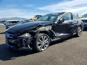 2016 MERCEDES-BENZ C