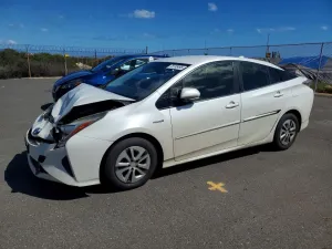 2016 TOYOTA PRIUS