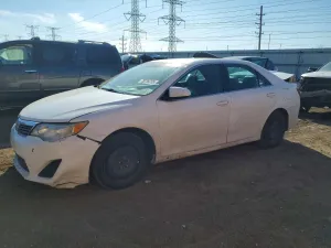 2013 TOYOTA CAMRY