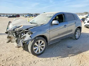 2015 MITSUBISHI OUTLANDER