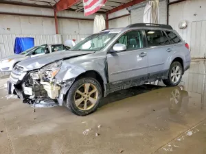 2014 SUBARU OUTBACK