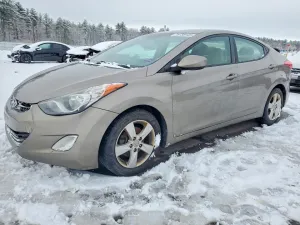2013 HYUNDAI ELANTRA