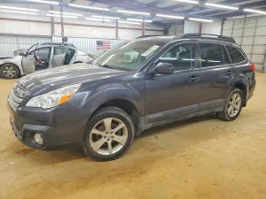 2013 SUBARU OUTBACK