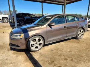 2011 VOLKSWAGEN JETTA