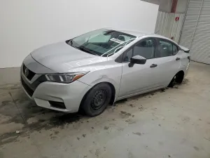 2020 NISSAN VERSA