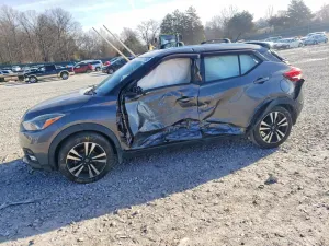 2019 NISSAN KICKS