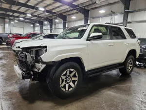 2022 TOYOTA 4RUNNER