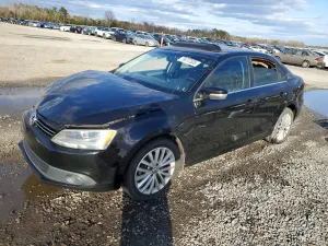 2011 VOLKSWAGEN JETTA