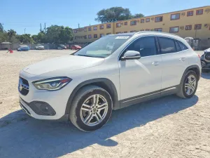2021 MERCEDES-BENZ GLA-CLASS