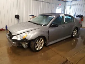 2010 SUBARU LEGACY