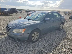 2010 HYUNDAI SONATA