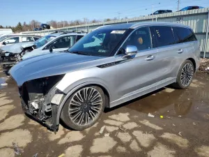 2022 LINCOLN AVIATOR