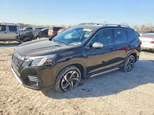 2022 SUBARU FORESTER