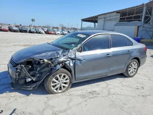 2013 VOLKSWAGEN JETTA