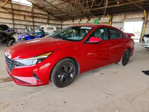 2022 HYUNDAI ELANTRA