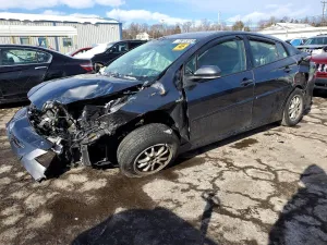 2016 TOYOTA PRIUS