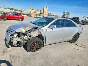 2010 TOYOTA CAMRY