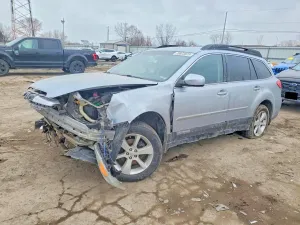 2013 SUBARU OUTBACK