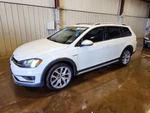 2017 VOLKSWAGEN GOLF ALLTRACK
