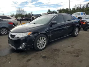 2014 TOYOTA CAMRY HYBRID