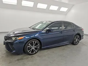 2020 TOYOTA CAMRY