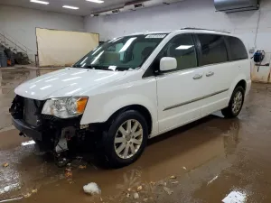 2016 CHRYSLER MINIVAN