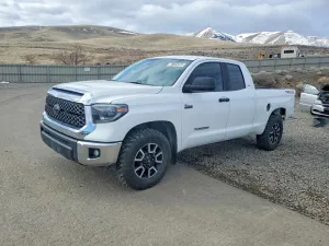 2020 TOYOTA TUNDRA