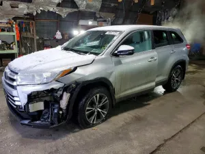 2019 TOYOTA HIGHLANDER