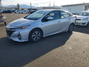 2017 TOYOTA PRIUS