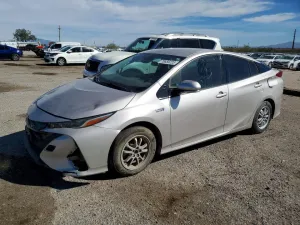 2018 TOYOTA PRIUS