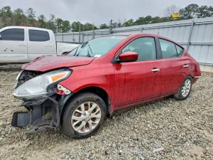 2017 NISSAN VERSA