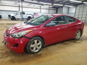 2013 HYUNDAI ELANTRA