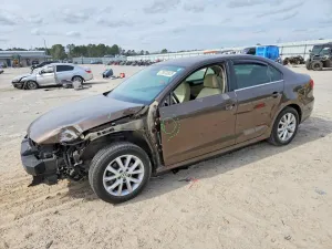 2014 VOLKSWAGEN JETTA