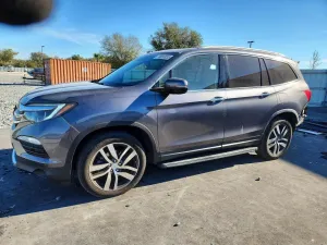 2017 HONDA PILOT
