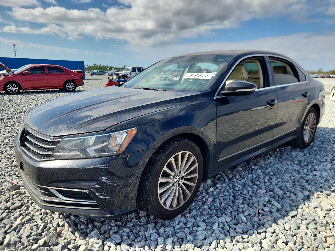 2017 VOLKSWAGEN PASSAT