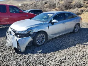 2019 TOYOTA AVALON
