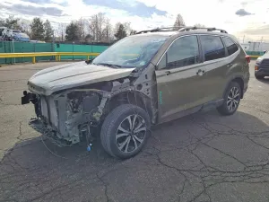 2022 SUBARU FORESTER