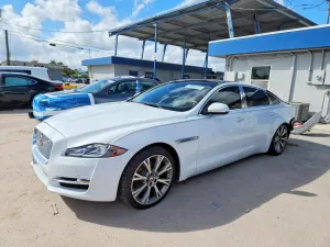 2019 JAGUAR XJ