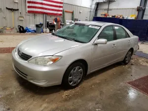 2002 TOYOTA CAMRY