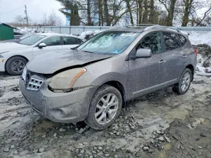 2013 NISSAN ROGUE