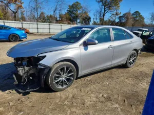 2017 TOYOTA CAMRY